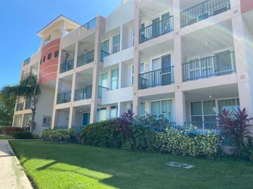 Oceania Apartments At Arecibo 681 Ocean Drive Екстер'єр фото